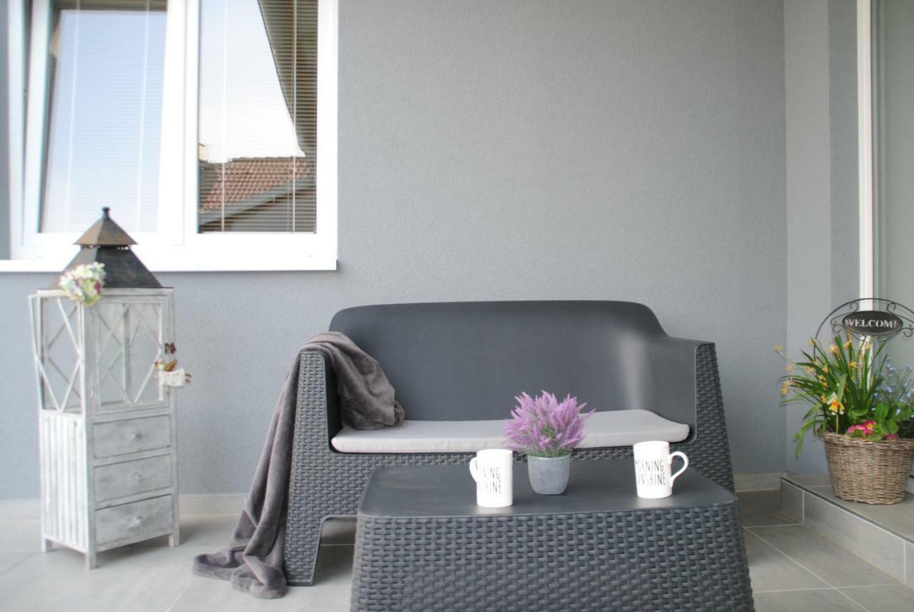 Apartament Apartman U Lesa Ratiskovice Zewnętrze zdjęcie